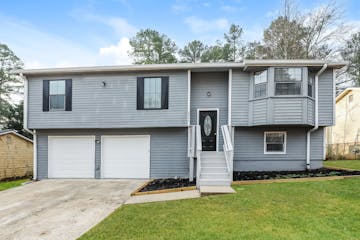 2845 WOODHOLLOW LN JONESBORO, GA 30236